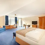Kneipp Sanatorium Moest - Medical Wellness Resort Отель *