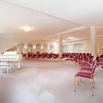 Kneipp Sanatorium Moest - Medical Wellness Resort Отель Фюссен