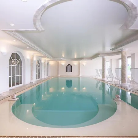 Готель Kneipp Sanatorium Moest - Medical Wellness Resort *